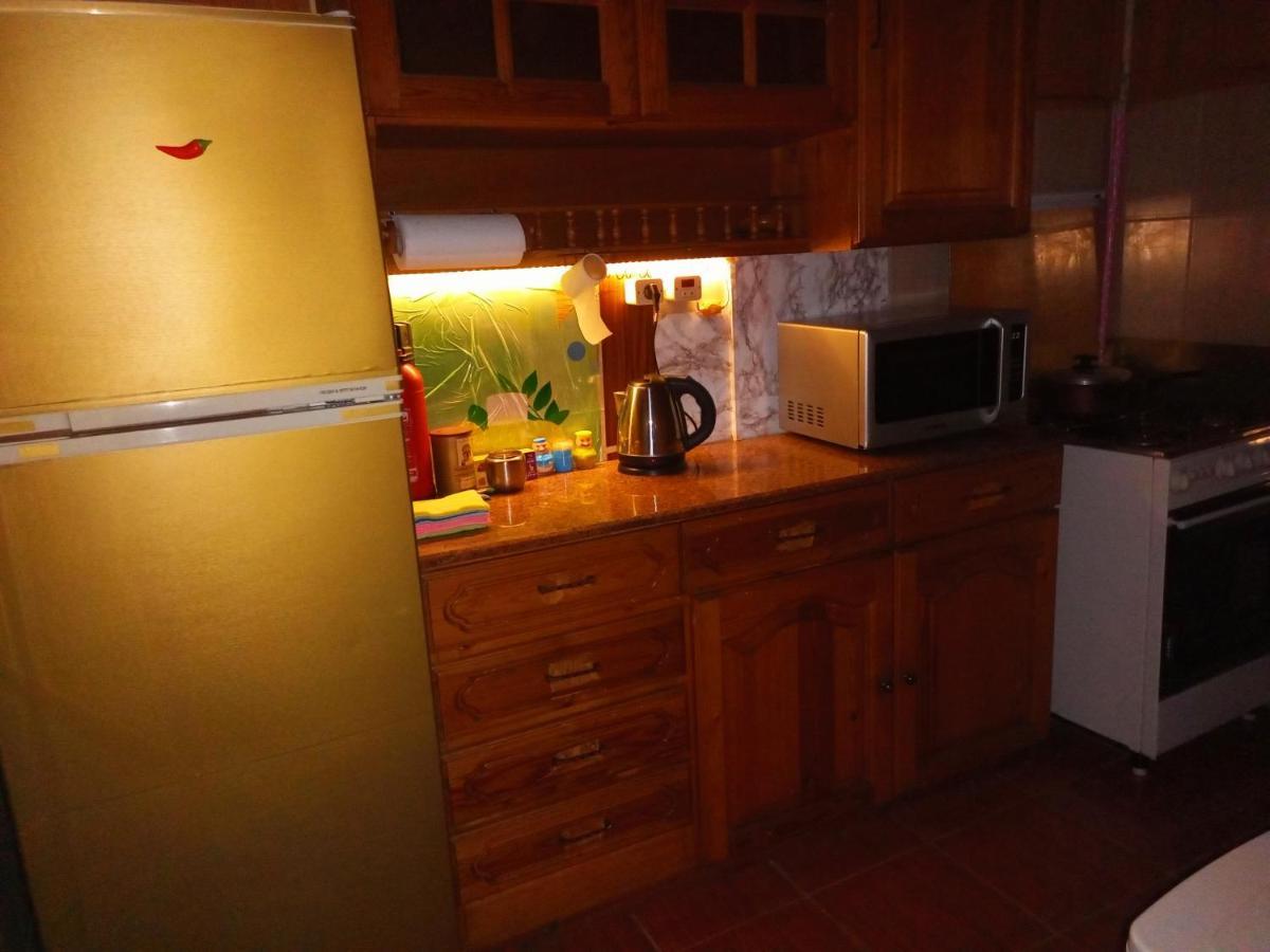 Appartement Fayrouzat Almndra Near The Sea With Garden View à Alexandrie Extérieur photo
